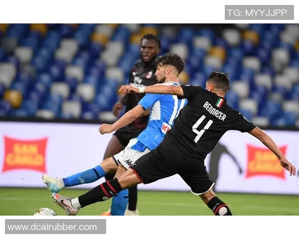 友谊赛精彩对决里昂险胜那不勒斯红牌事件引发全场热议