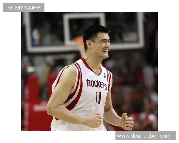 姚明畅谈篮球人生与未来发展在BTV访谈节目中的精彩瞬间