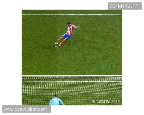 欧联杯精彩对决皇马与那不勒斯1比1平乌龙球引发争议判罚全场沸腾