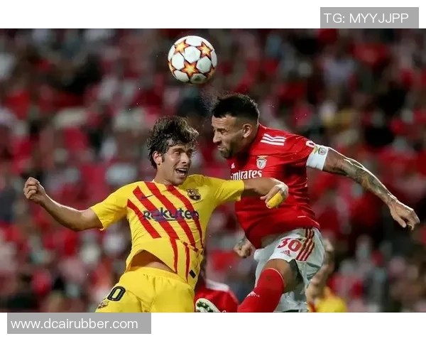 中超精彩对决本菲卡大胜巴萨绝杀瞬间引发全场狂欢点评 中超精彩对决本菲卡大胜巴萨绝杀瞬间引发全场狂欢点评