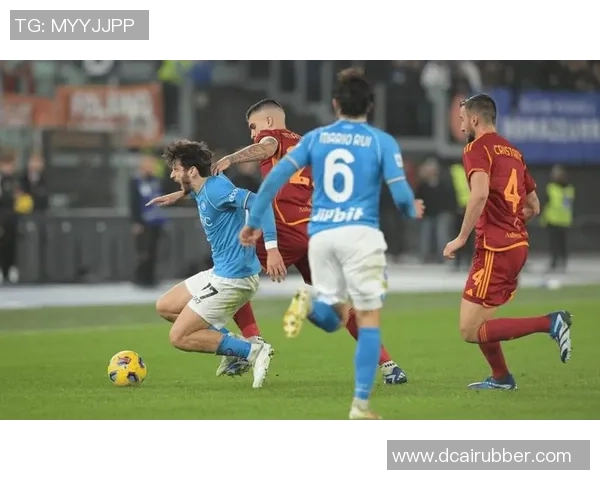 德甲精彩对决国米与那不勒斯战成平局神扑瞬间引发全场热议